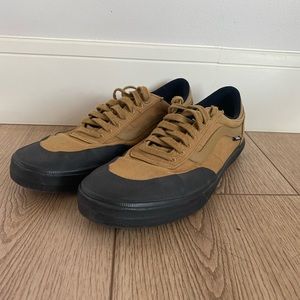 Mens Vans Skateshoe Pro size 11.5